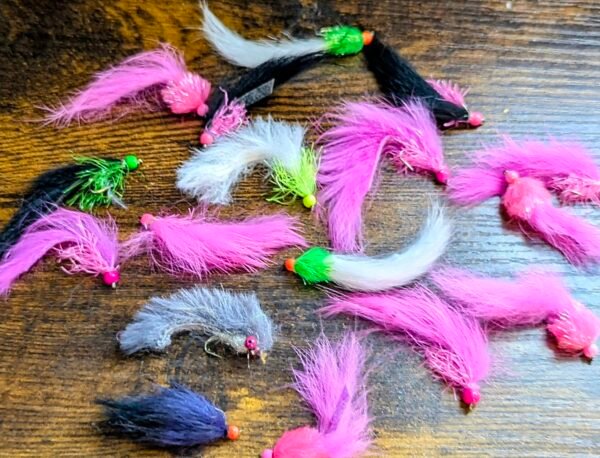 Mixed sizes of Zonkers/Bunny Leeches x 17 Barbed