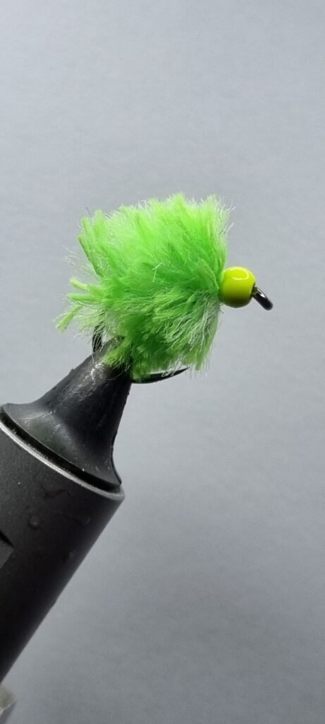 Glow in the dark Chartreuse Egg Fly Barbless.